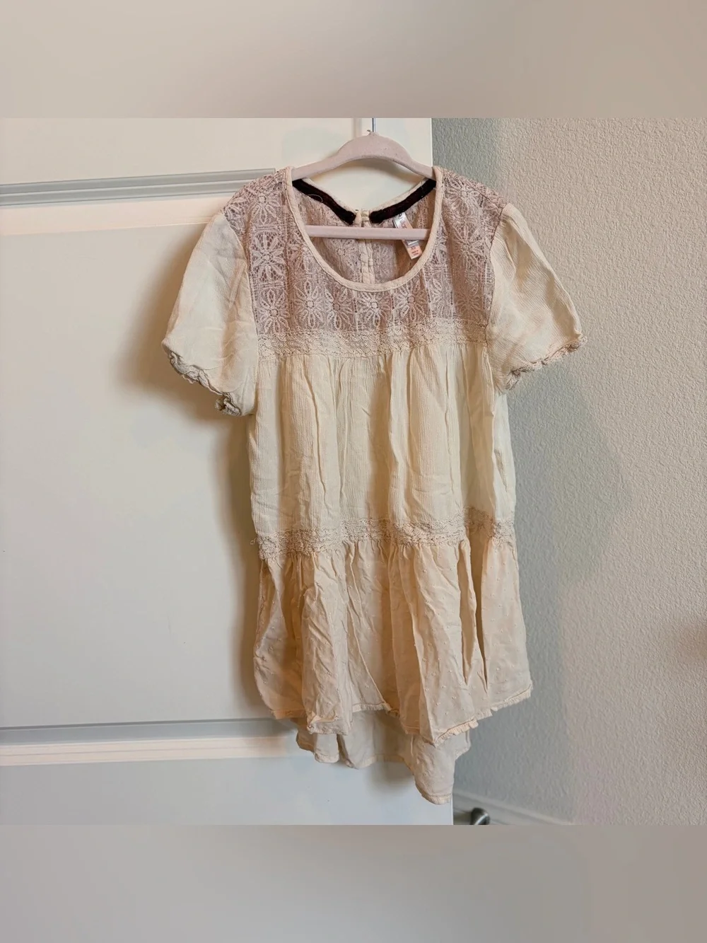 Xhilaration little girls cream top
